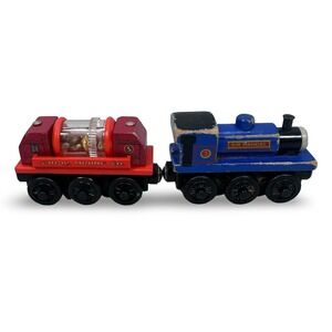 Thomas & Friends Wooden Railway Sir Handel Engine and Gold Sifting Car Set